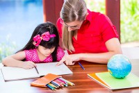 Choosing the Right English Tutor for Your Child: A Comprehensive Guide